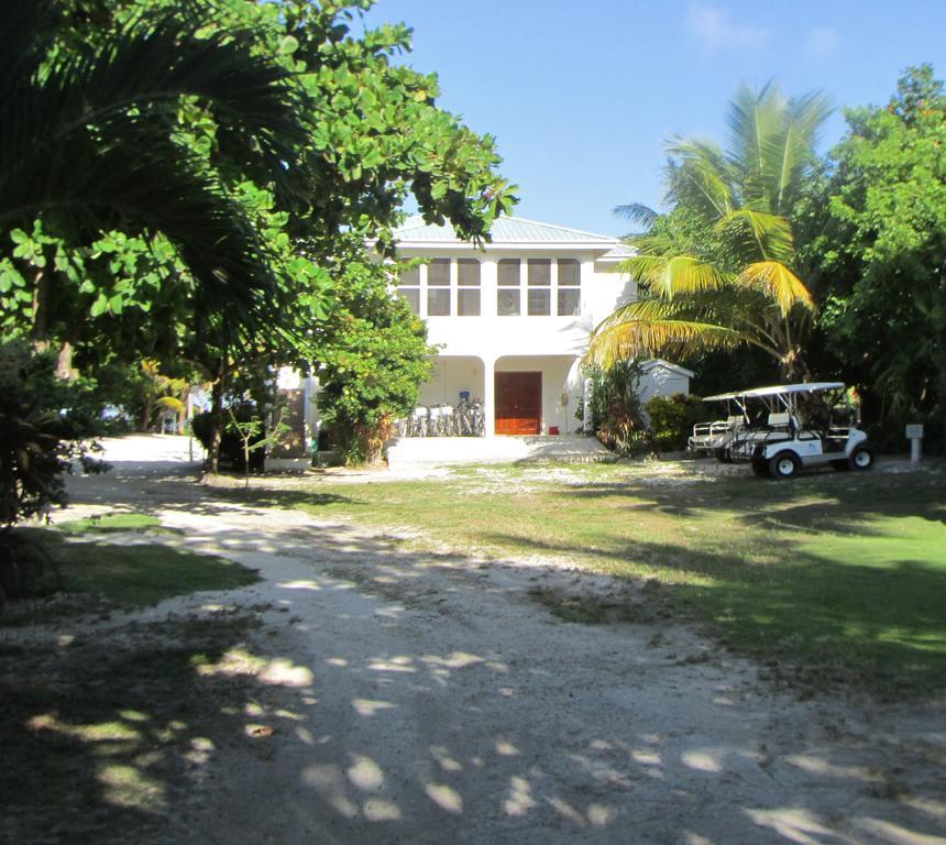 Cocotal Inn And Cabanas San Pedro  Exterior photo